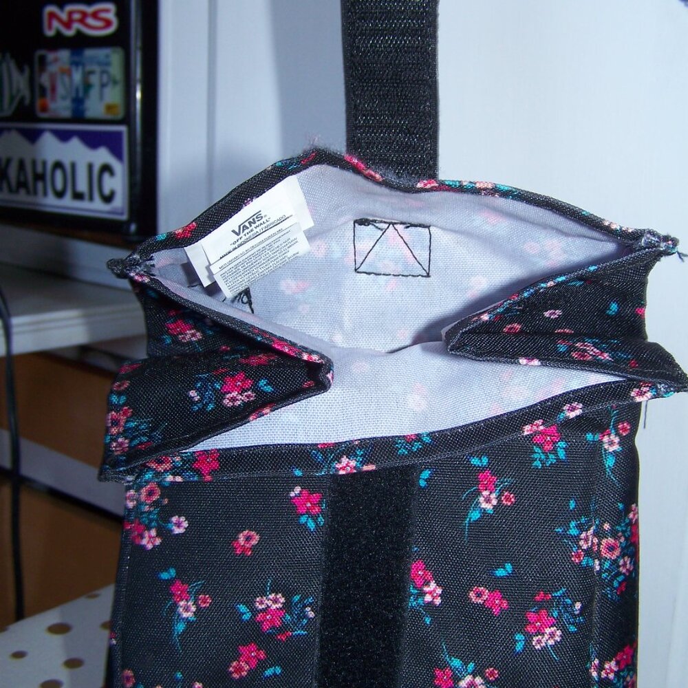 Vans Insulated Lunch Bag - Picture 3 of 5